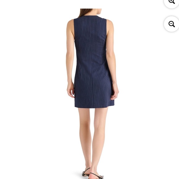 NWT Steve Madden Navy Pinstripe  Sleeveless Dress size small - Picture 4 of 8